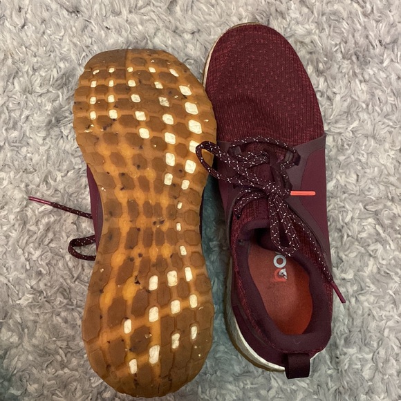 Adidas boosts - Picture 2 of 3